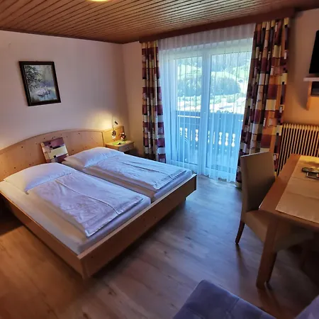 Pension & Ferienwohnung Sonnleiten Gnesau Room photo